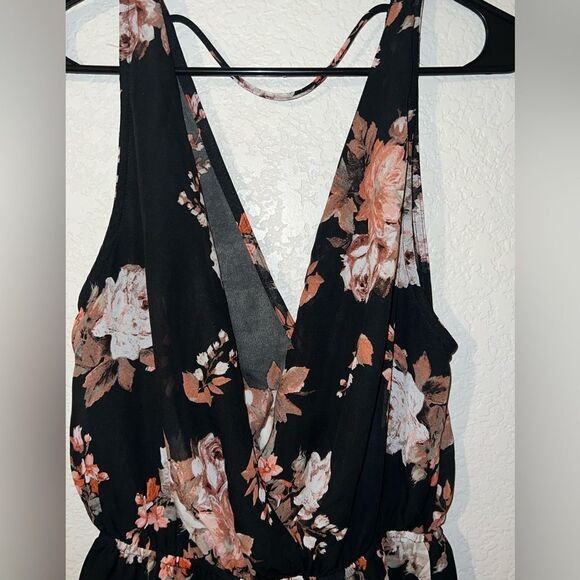 AUDREY 3 + 1 BLACK FLORAL ROMPER SIZE MEDIUM - Picture 2 of 6